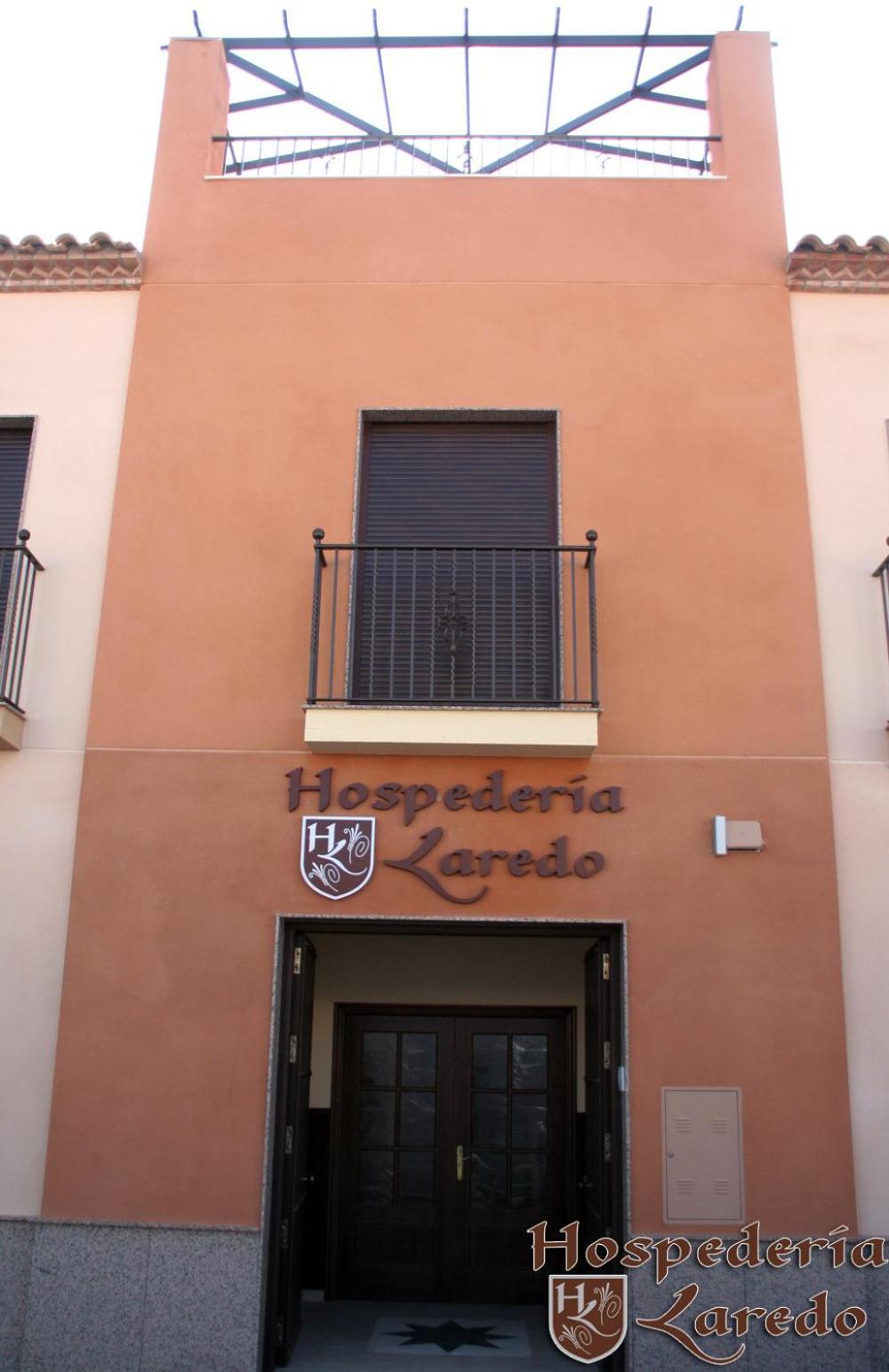 Hotel Hospederia Laredo La Carlota Zewnętrze zdjęcie