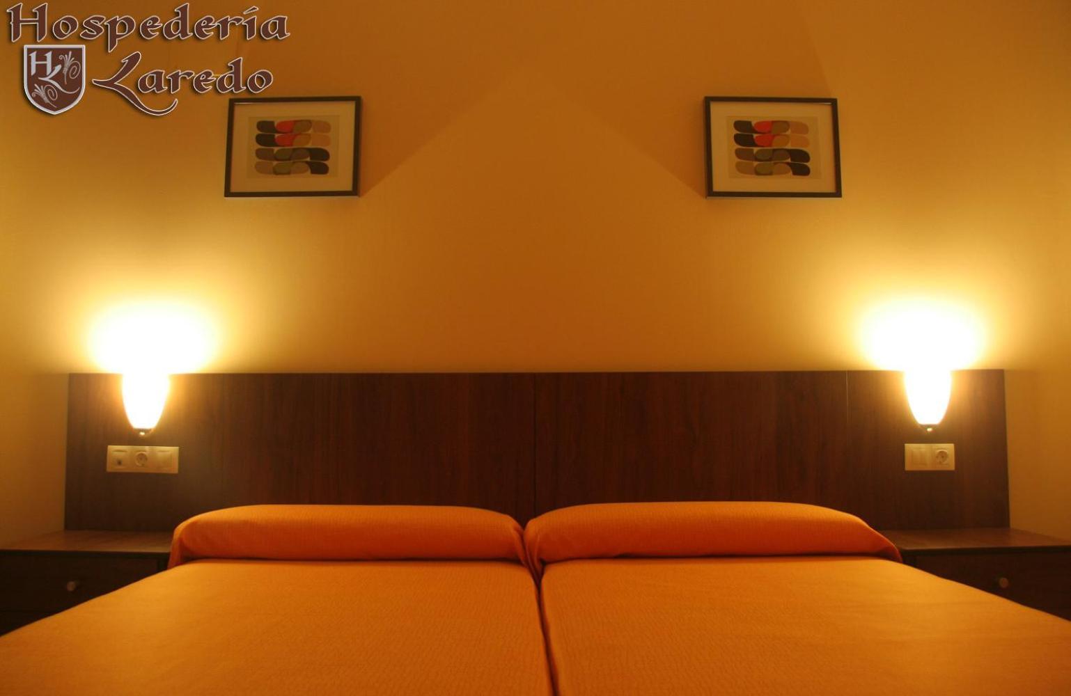 Hotel Hospederia Laredo La Carlota Zewnętrze zdjęcie