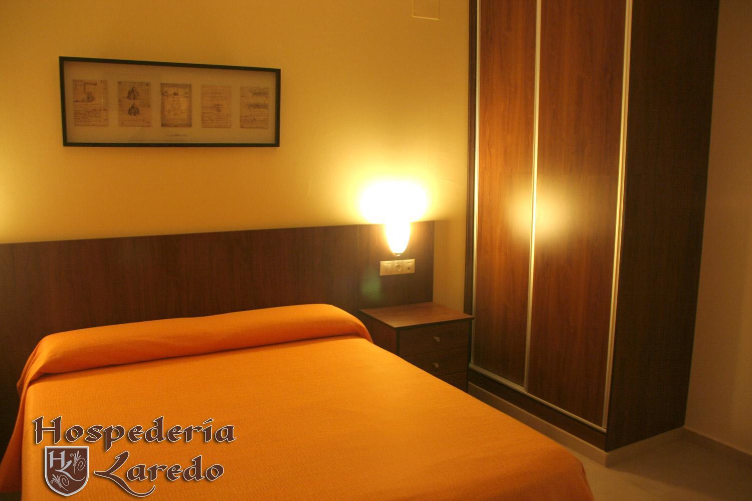 Hotel Hospederia Laredo La Carlota Zewnętrze zdjęcie