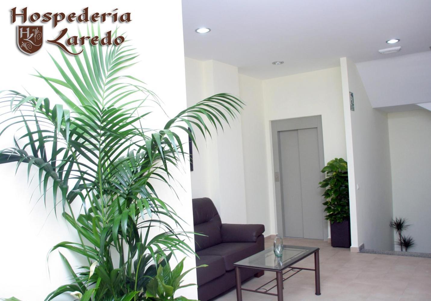 Hotel Hospederia Laredo La Carlota Zewnętrze zdjęcie